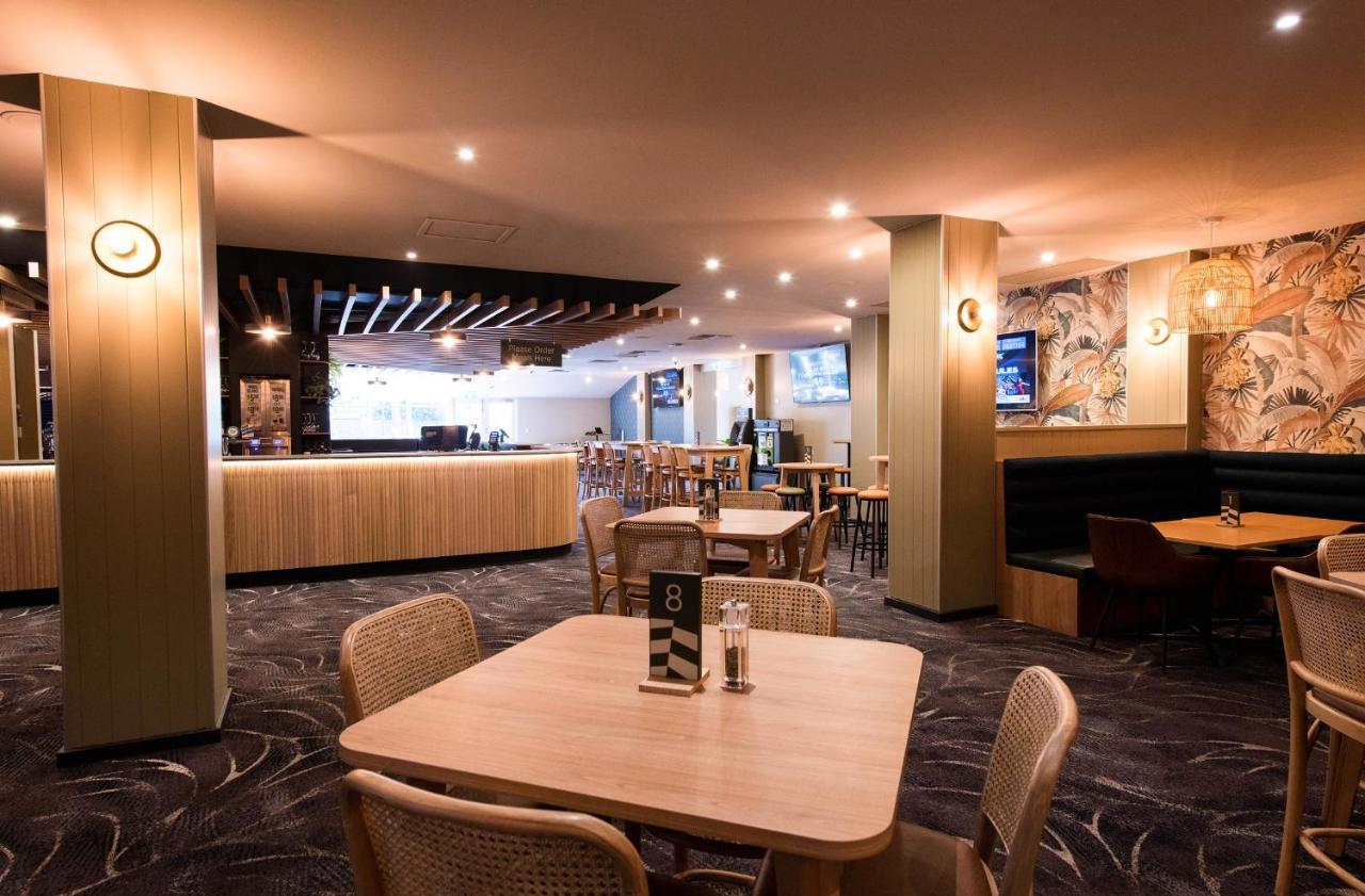 Links Hotel Seaton Екстер'єр фото