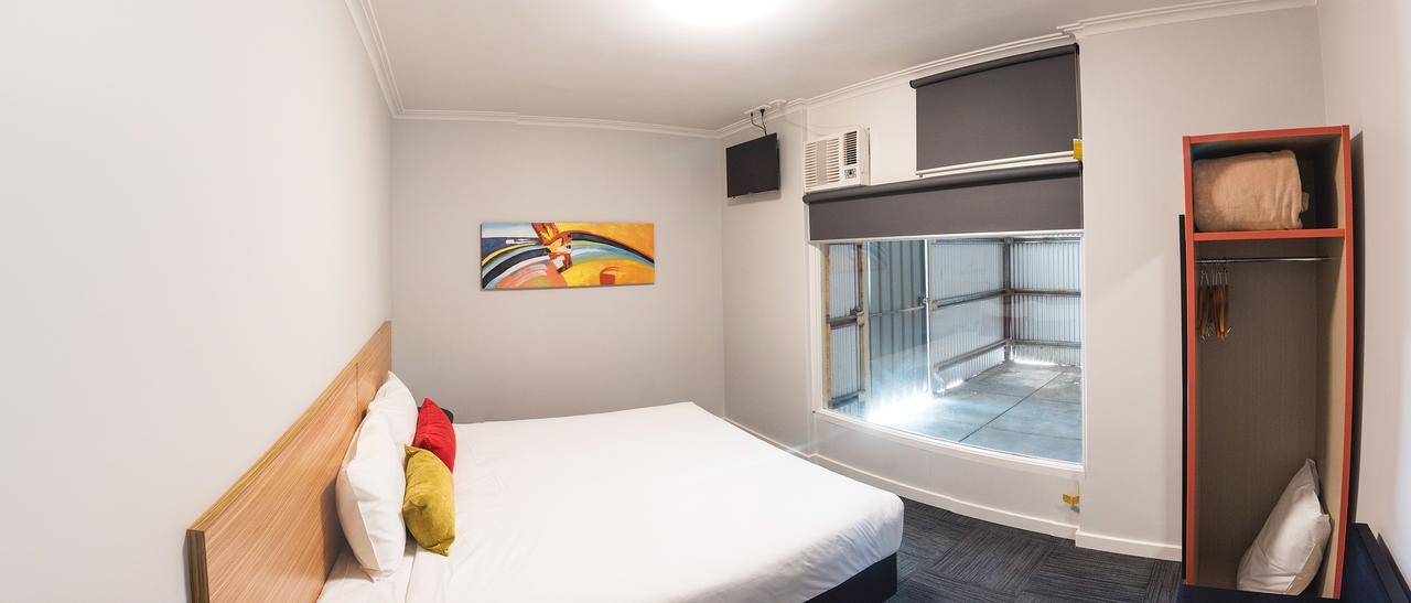 Links Hotel Seaton Екстер'єр фото