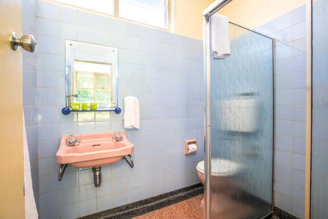 Links Hotel Seaton Екстер'єр фото