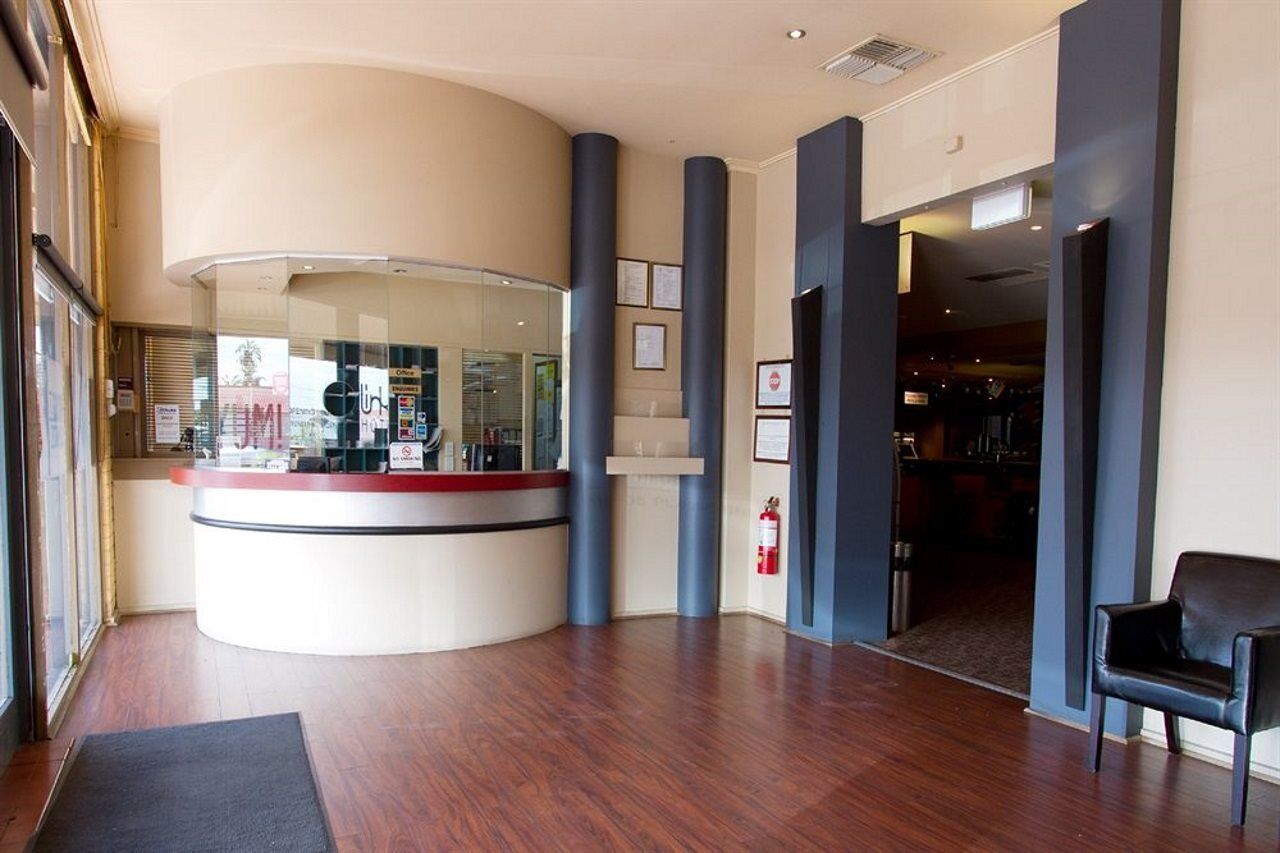 Links Hotel Seaton Екстер'єр фото